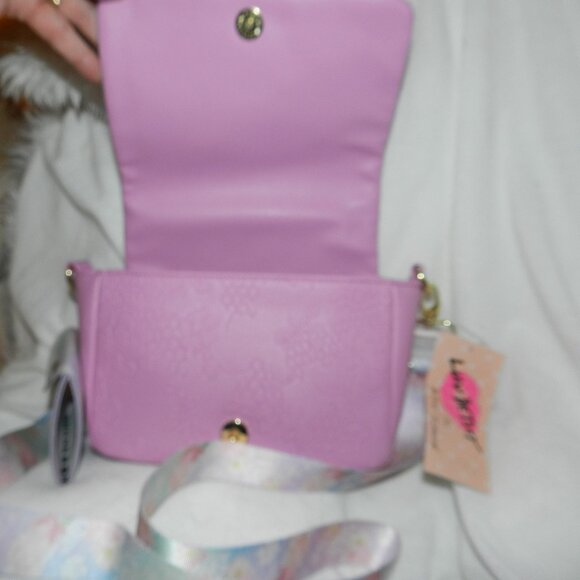 Luv Betsey LBAlexis Crossbody bag & hangoff Wallet NWT🆕📦🏃🏻💨⚡ - Picture 11 of 16